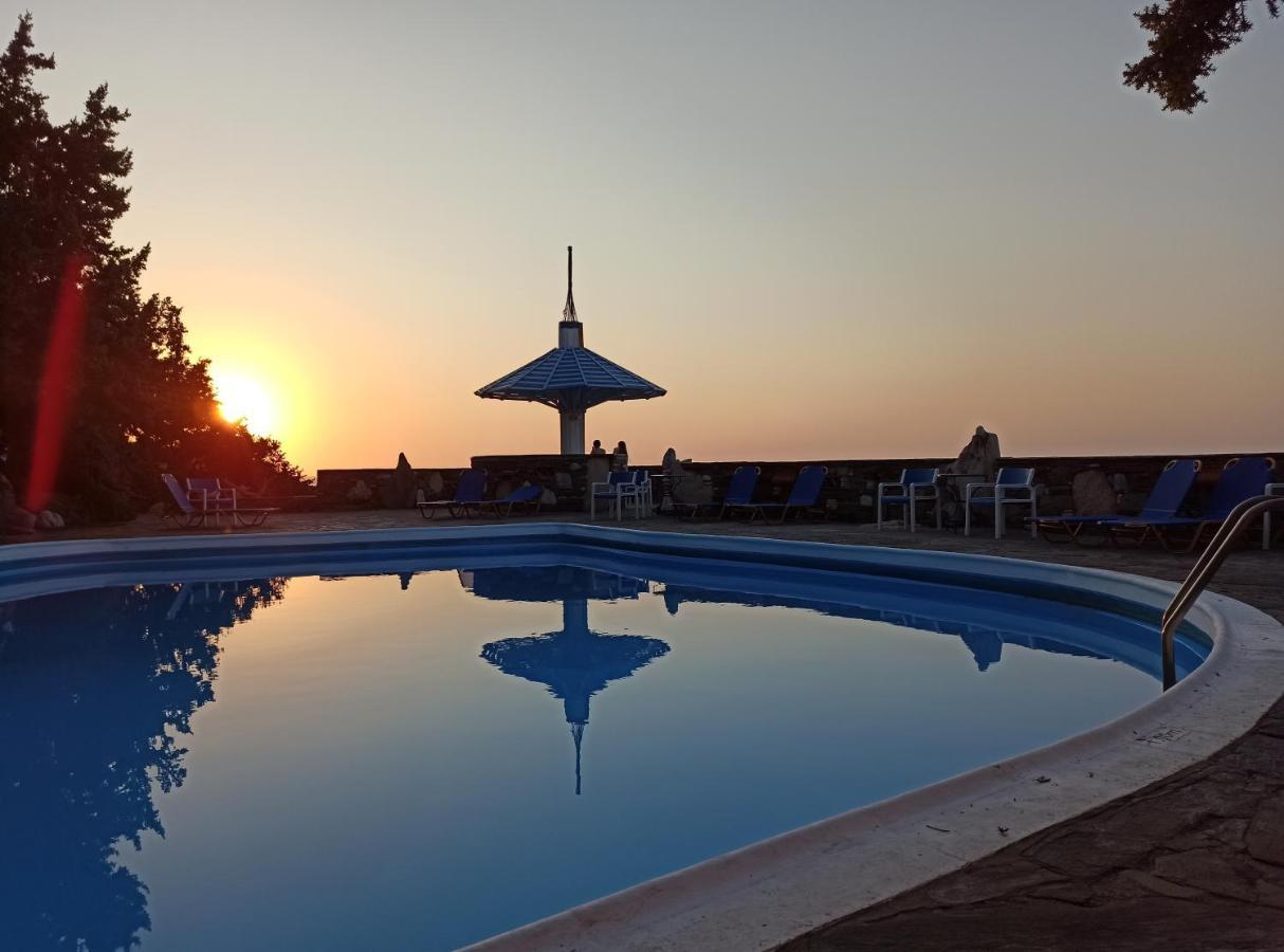 Daidalos Hotel Armenistis  Ngoại thất bức ảnh